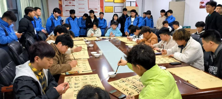 機電汽車工程系舉辦“翰墨歌盛世，青春頌黨恩”校園書法大賽初賽
