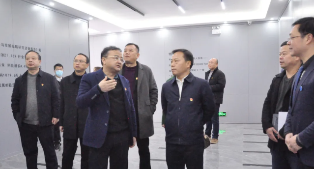 畢節(jié)市委常委、市委統(tǒng)戰(zhàn)部部長陳宗俊赴畢節(jié)工業(yè)職業(yè)技術(shù)學(xué)院調(diào)研
